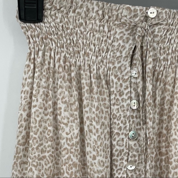 Olivaceous Animal Print Ruffled Skirt - Picture 2 of 10